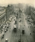 Nelson Pillar in Dublin 1931
