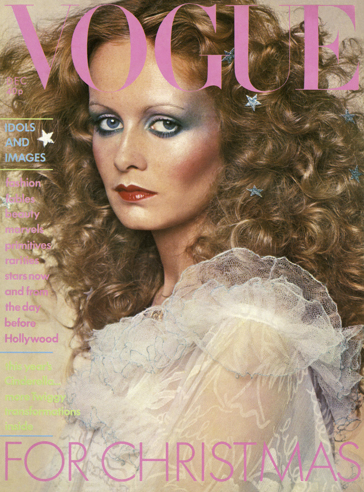 Twiggy, Vogue December 1974 Art Print by Barry Lategan | King & McGaw